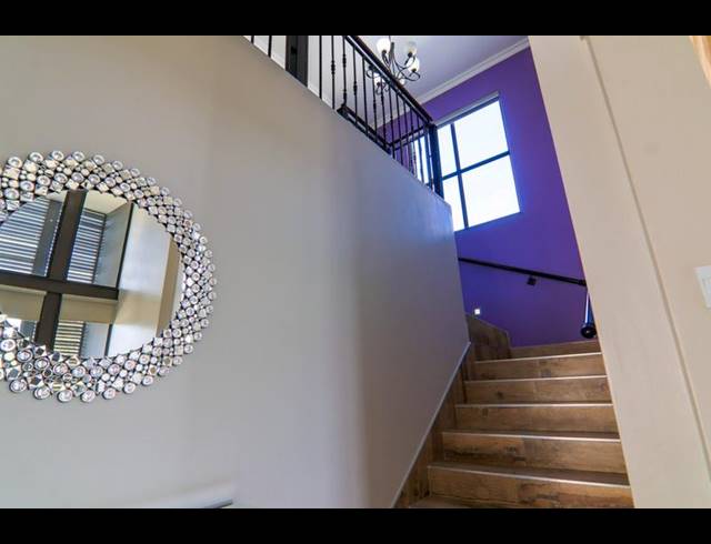 5 BEDROOM PROPERTY TO RENT IN COPPERLEAF ESTATE